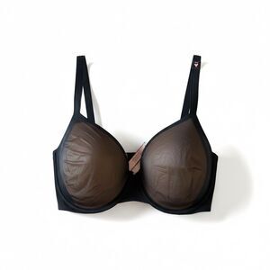 Victoria’s Secret Perfect Coverage Bra 38DDD Black Lined Underwire NWT